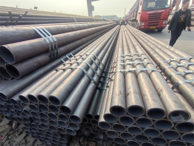 玉溪20#无缝钢管焊接